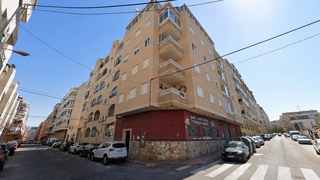Venta - Apartment - Torrevieja - Torrevieja Centro