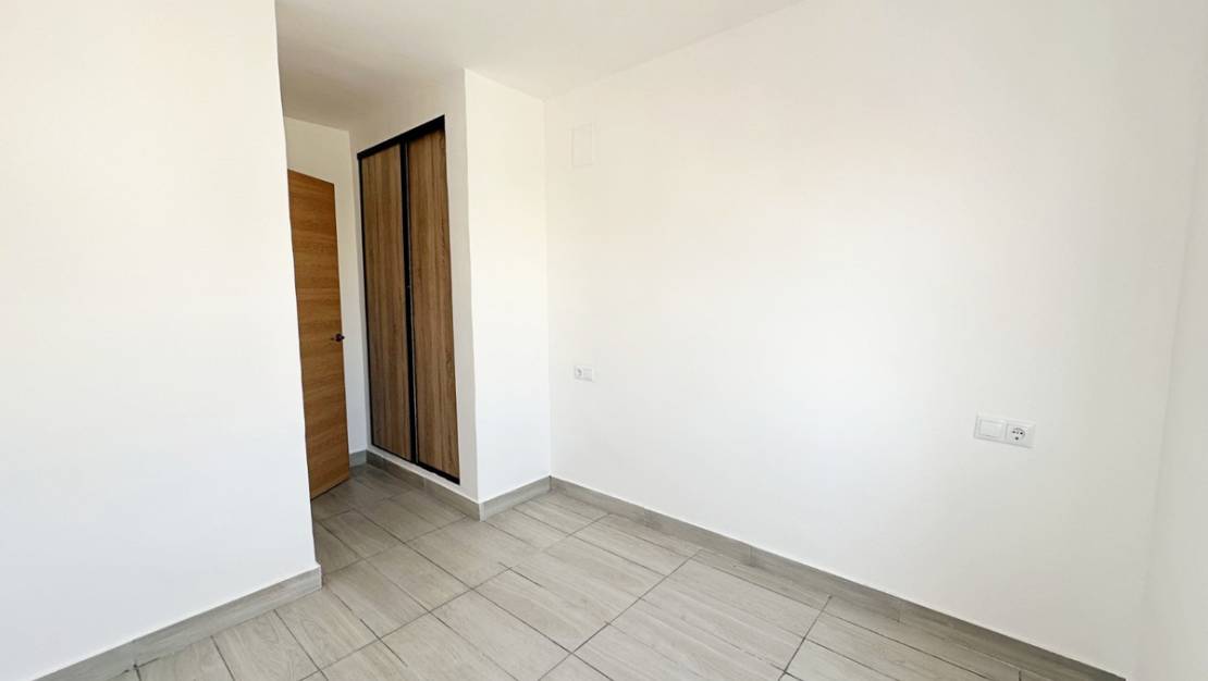 Venta - Apartment - Torrevieja - Torrevieja Centro