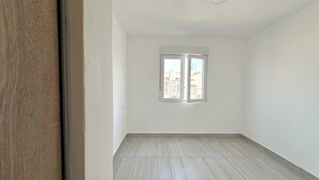 Venta - Apartment - Torrevieja - Torrevieja Centro