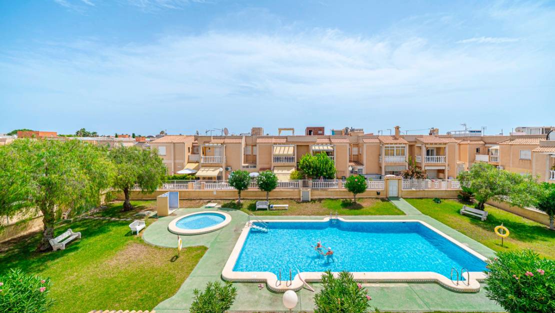Venta - Apartment - Torrevieja - Torrevieja Centro