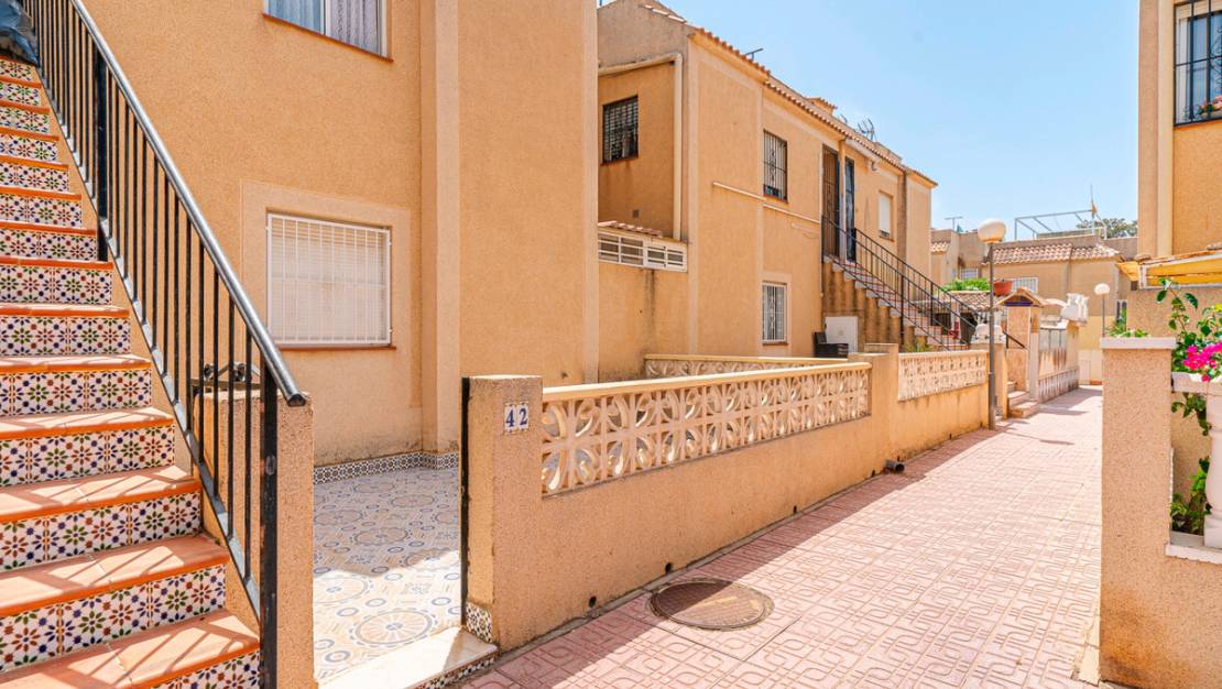Venta - Apartment - Torrevieja - Torrevieja Centro
