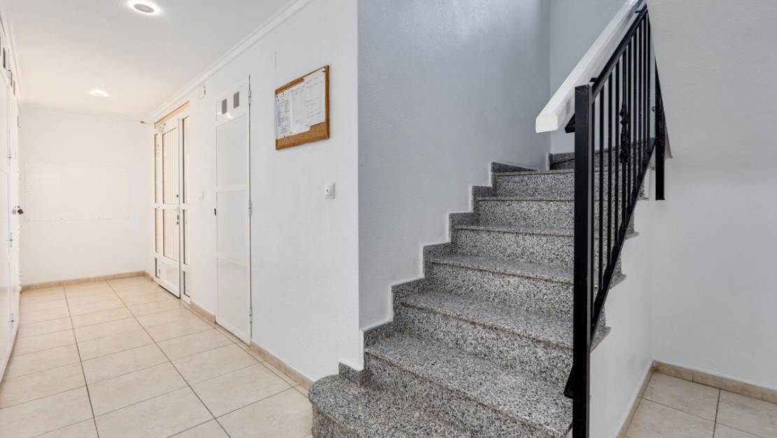 Venta - Apartment - Torrevieja - Torrevieja Centro