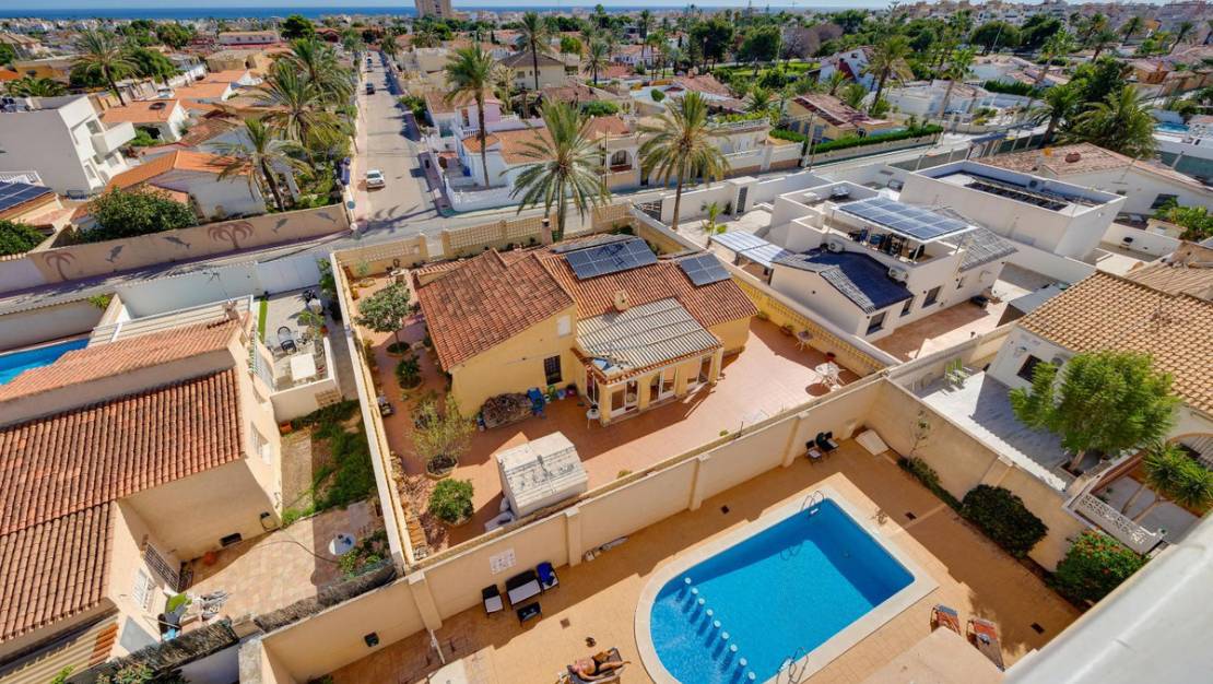 Venta - Apartment - Torrevieja - Torrevieja Centro