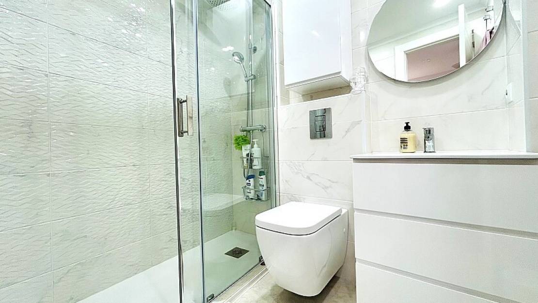 Venta - Apartment - Torrevieja - Torrevieja Centro