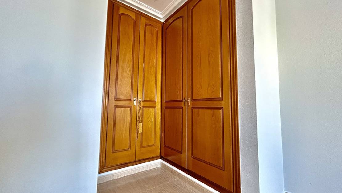 Venta - Apartment - Torrevieja - Torrevieja Centro