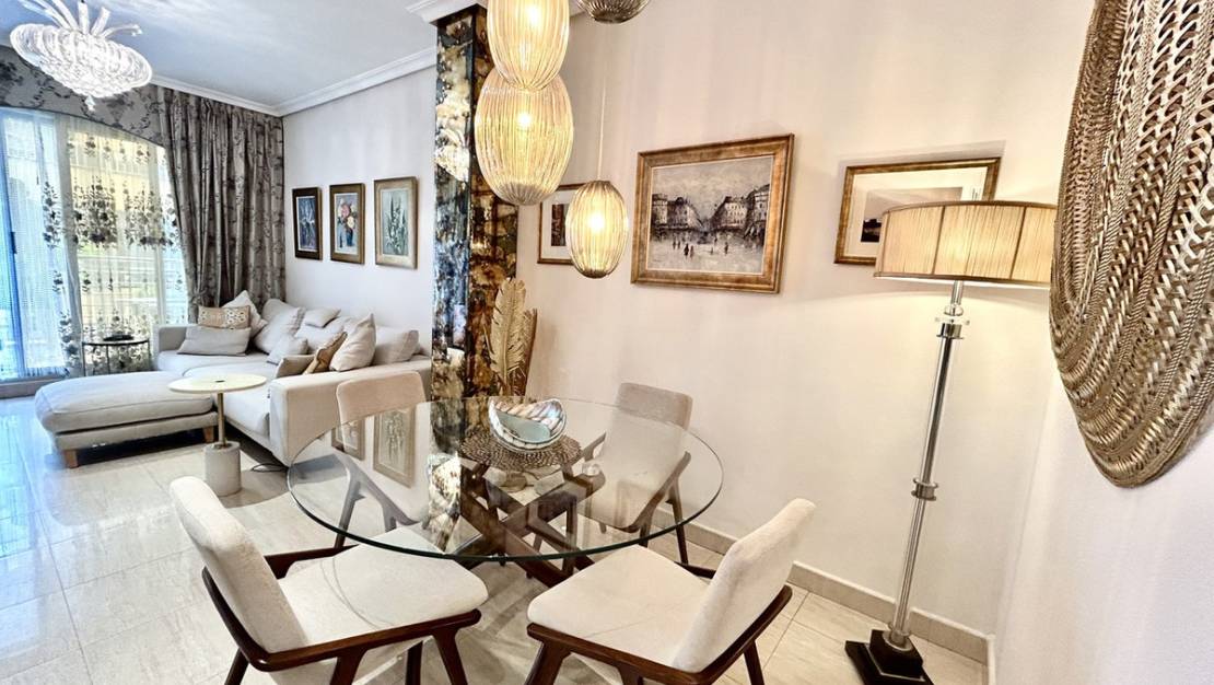 Venta - Apartment - Torrevieja - Torrevieja Centro