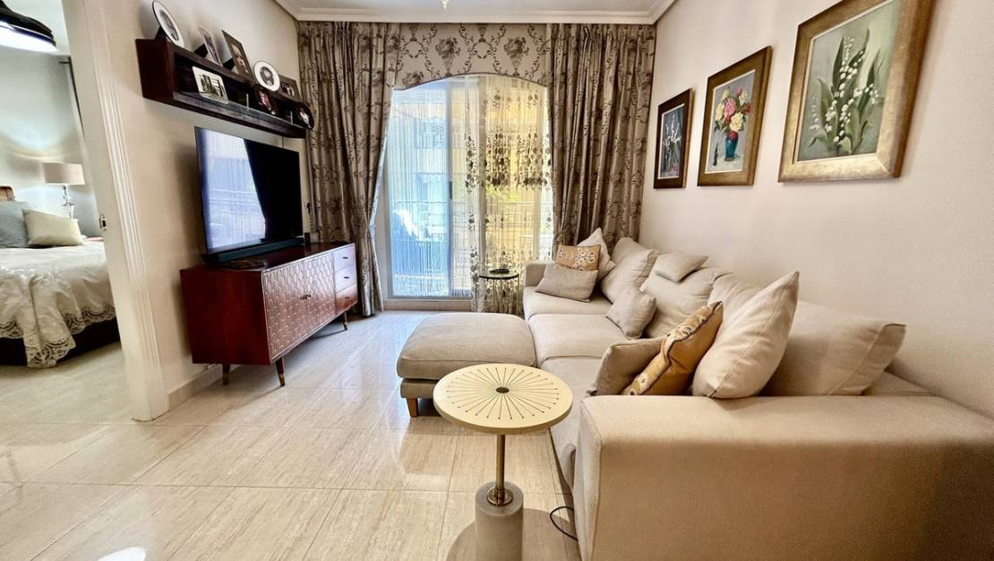 Venta - Apartment - Torrevieja - Torrevieja Centro