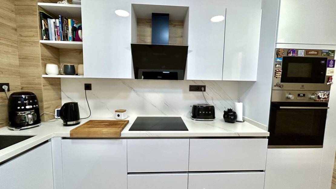 Venta - Apartment - Torrevieja - Torrevieja Centro