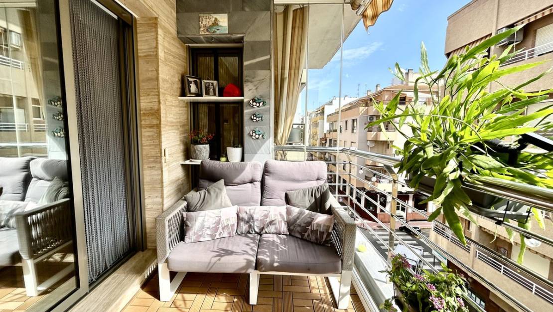 Venta - Apartment - Torrevieja - Torrevieja Centro