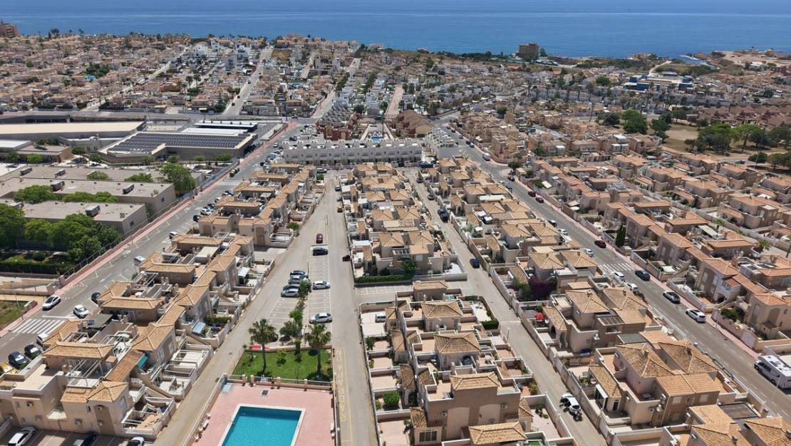 Venta - Apartment - Torrevieja - Torrevieja Centro
