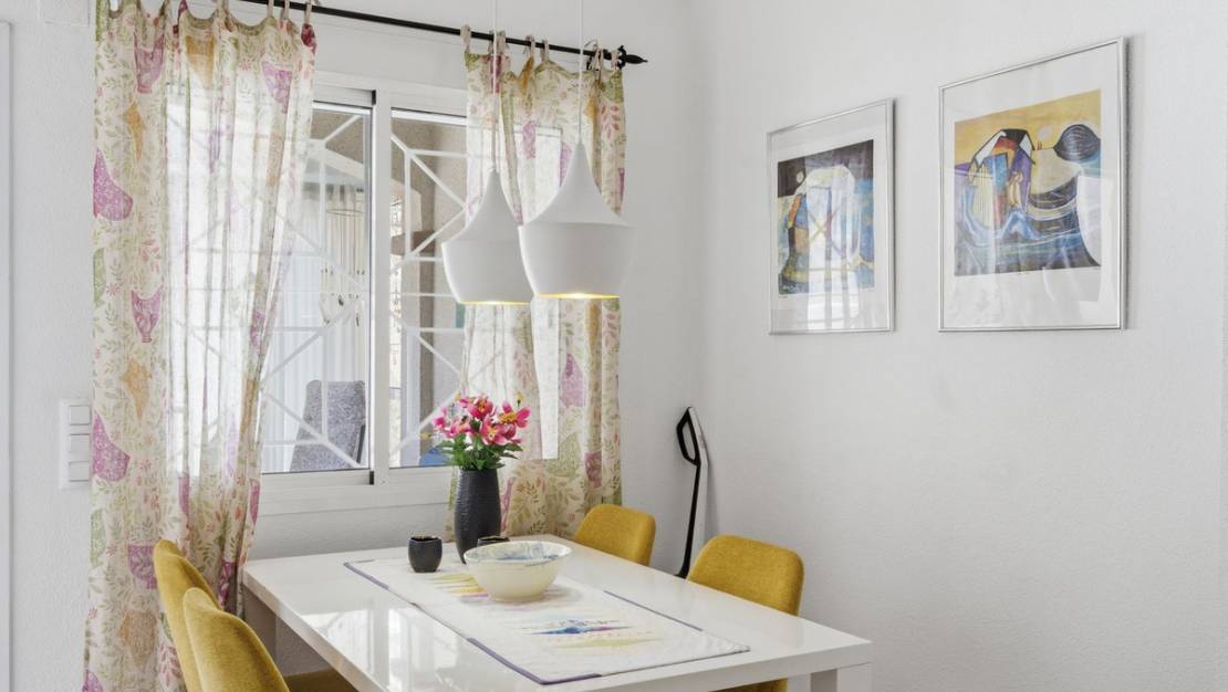 Venta - Apartment - Torrevieja - Torrevieja Centro