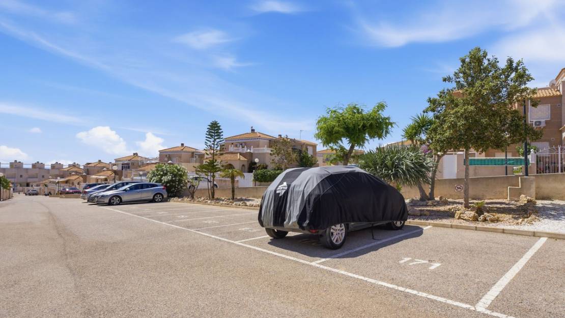 Venta - Apartment - Torrevieja - Torrevieja Centro