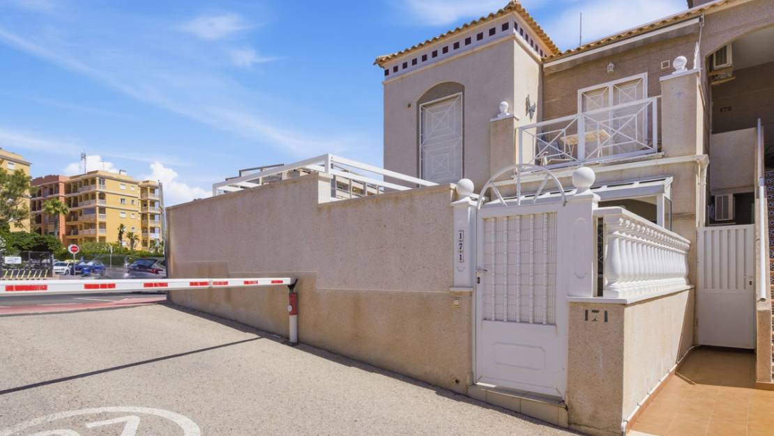 Venta - Apartment - Torrevieja - Torrevieja Centro