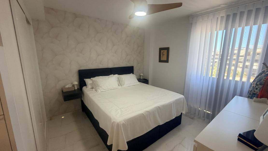 Venta - Apartment - Torrevieja - Torrevieja Centro