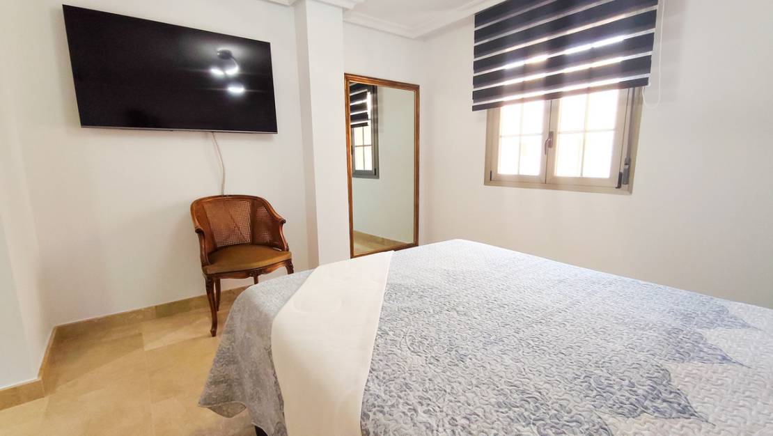 Venta - Apartment - Torrevieja - Torrevieja Centro