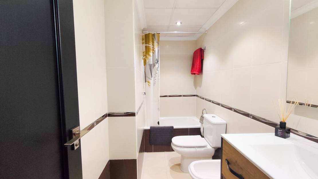 Venta - Apartment - Torrevieja - Torrevieja Centro