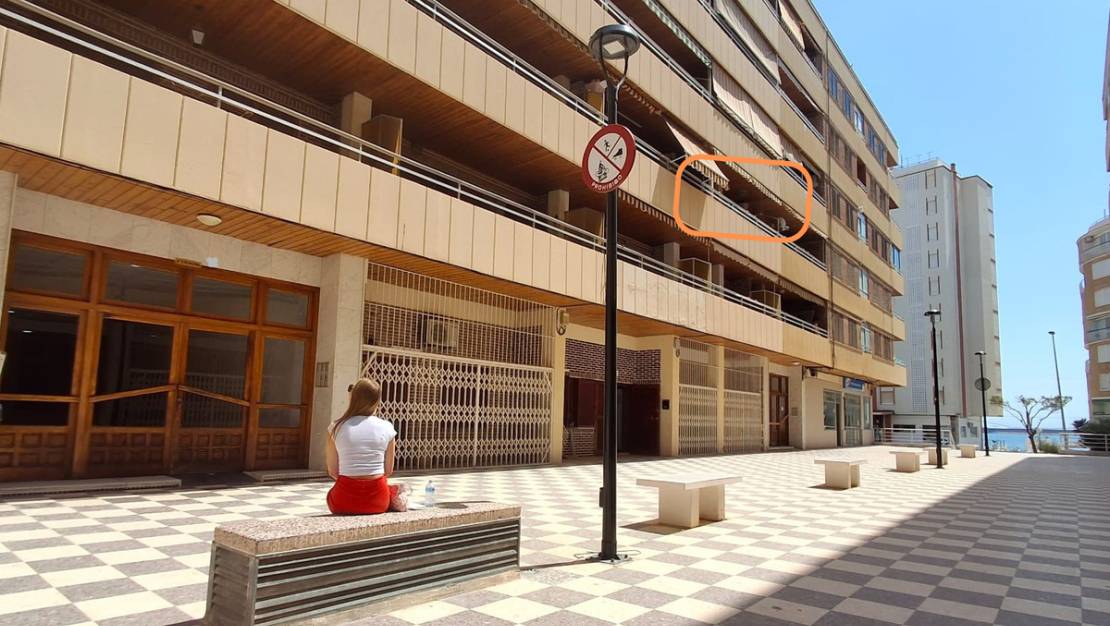 Venta - Apartment - Torrevieja - Torrevieja Centro