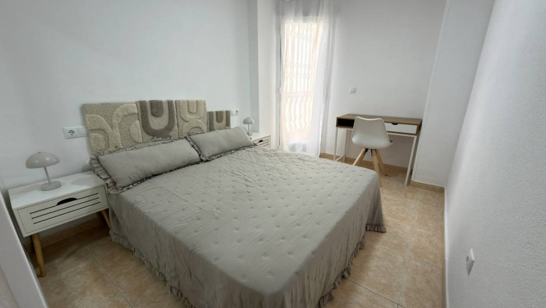 Venta - Apartment - Torrevieja - Torrevieja Centro