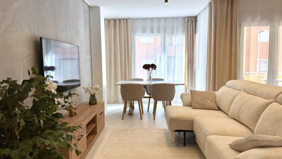 Venta - Apartment - Torrevieja - Torrevieja Centro