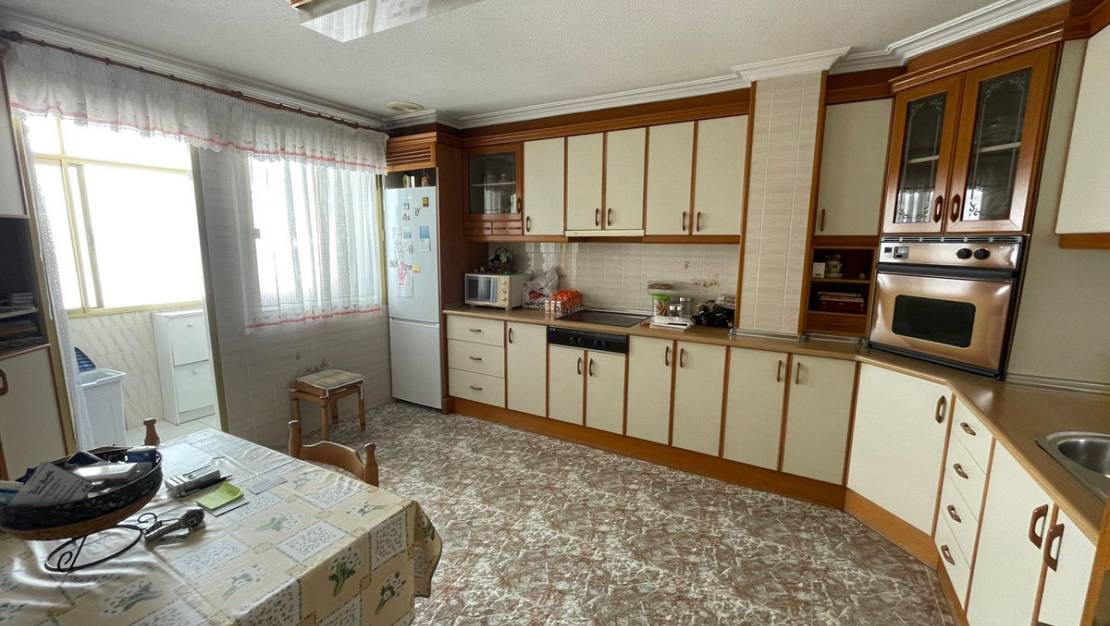 Venta - Apartment - Torrevieja - Torrevieja Centro