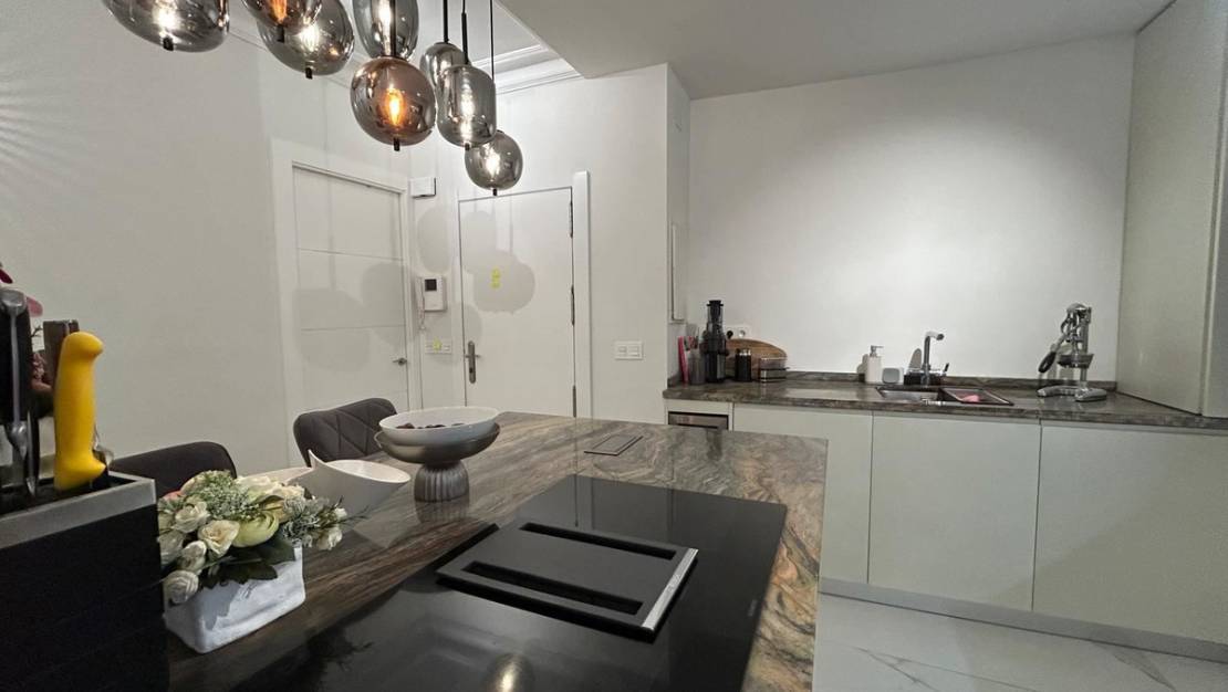 Venta - Apartment - Torrevieja - Torrevieja Centro