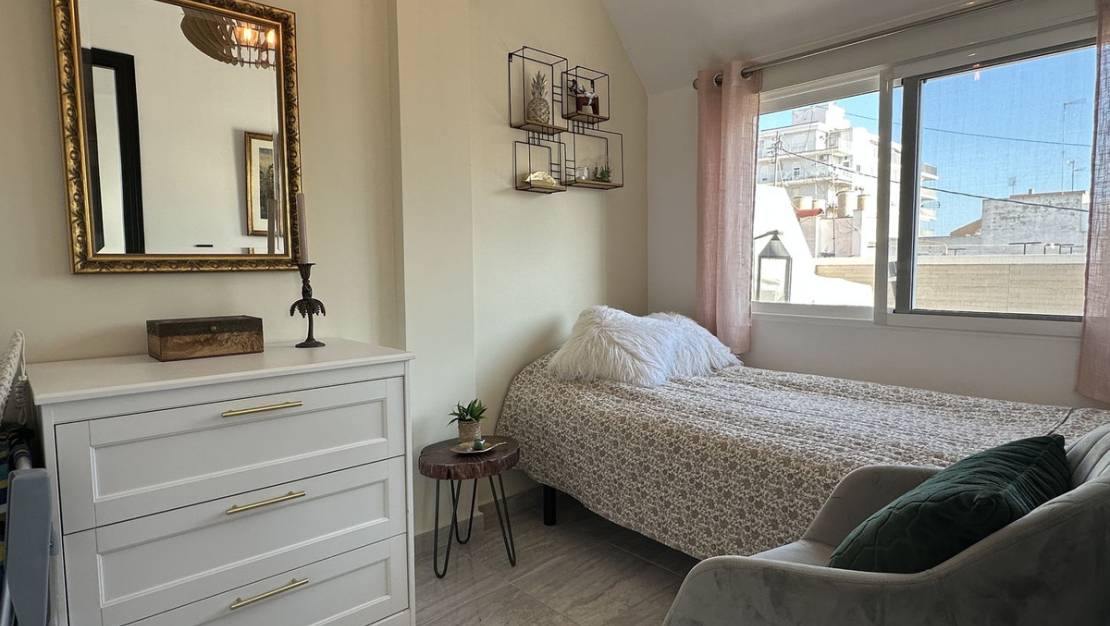 Venta - Apartment - Torrevieja - Torrevieja Centro