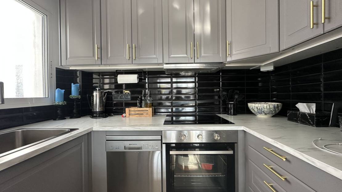 Venta - Apartment - Torrevieja - Torrevieja Centro