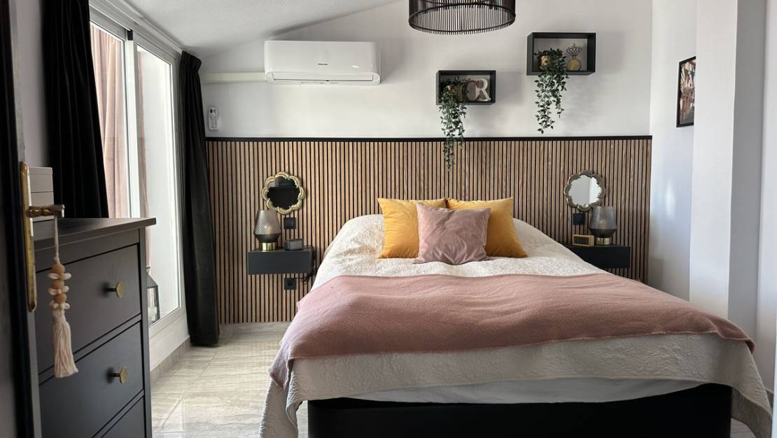 Venta - Apartment - Torrevieja - Torrevieja Centro