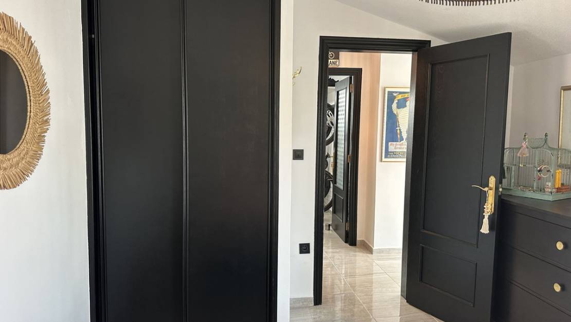 Venta - Apartment - Torrevieja - Torrevieja Centro