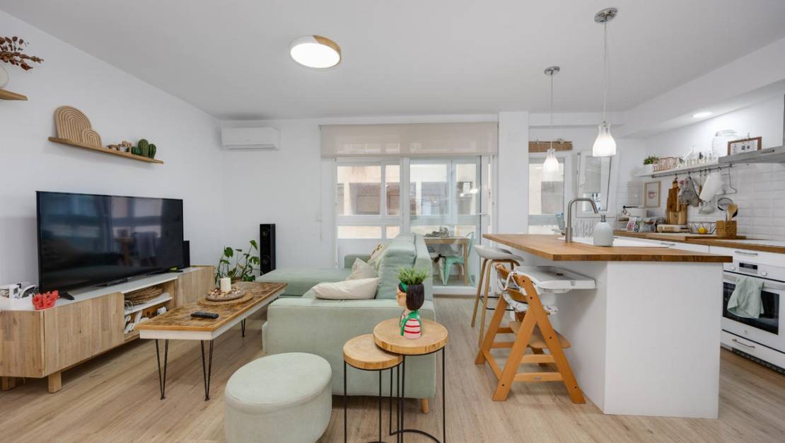 Venta - Apartment - Torrevieja - Torrevieja Centro