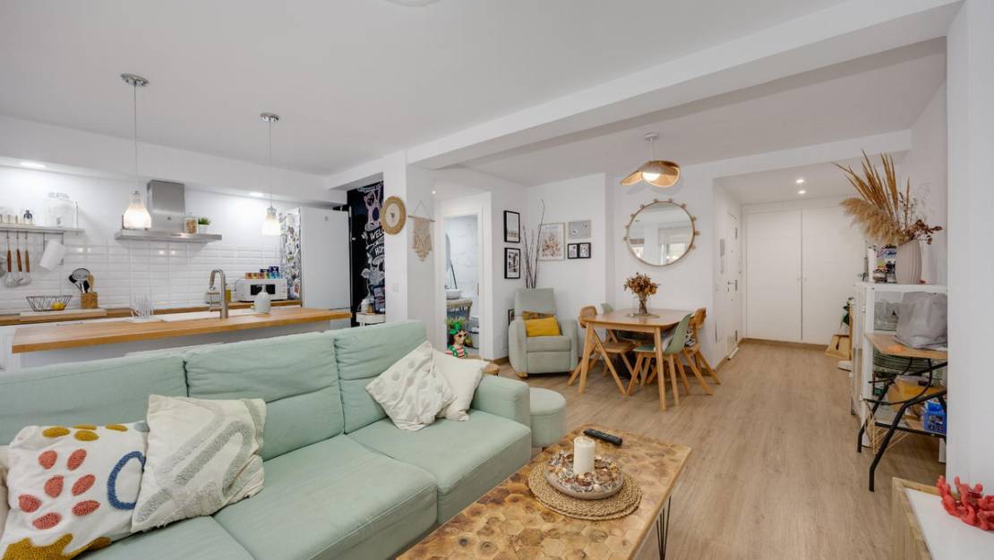 Venta - Apartment - Torrevieja - Torrevieja Centro