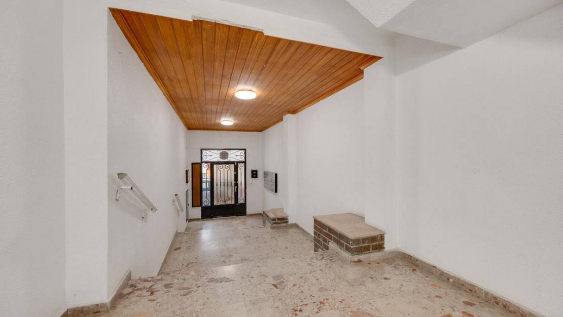 Venta - Apartment - Torrevieja - Torrevieja Centro