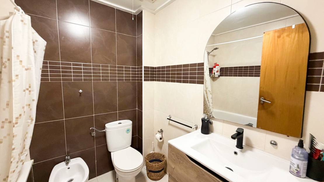 Venta - Apartment - Torrevieja - Torrevieja Centro