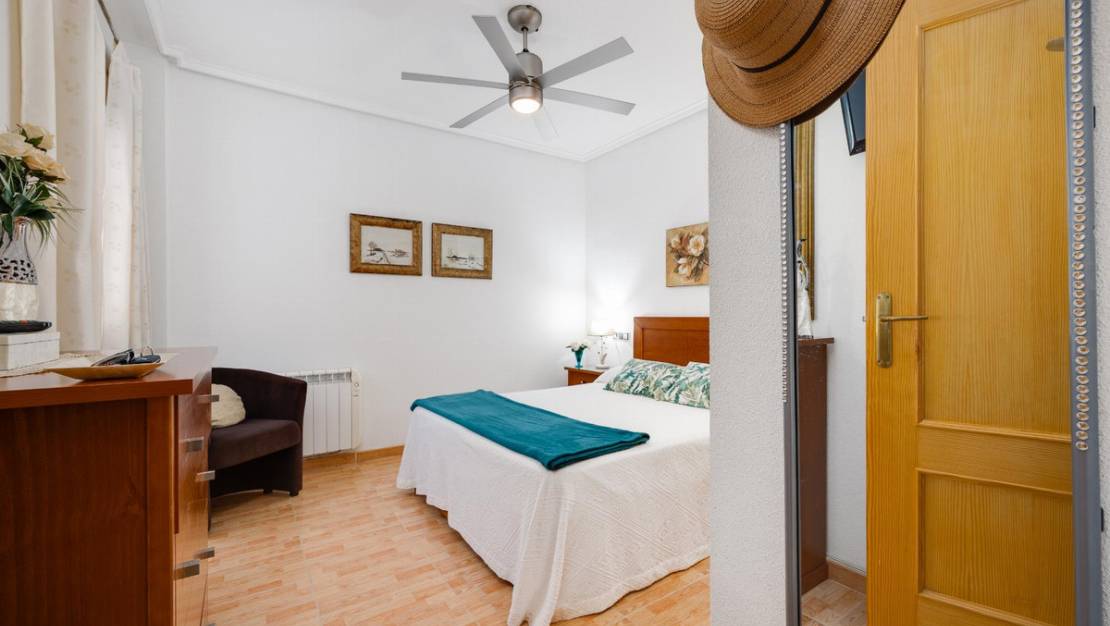 Venta - Apartment - Torrevieja - Torrevieja Centro