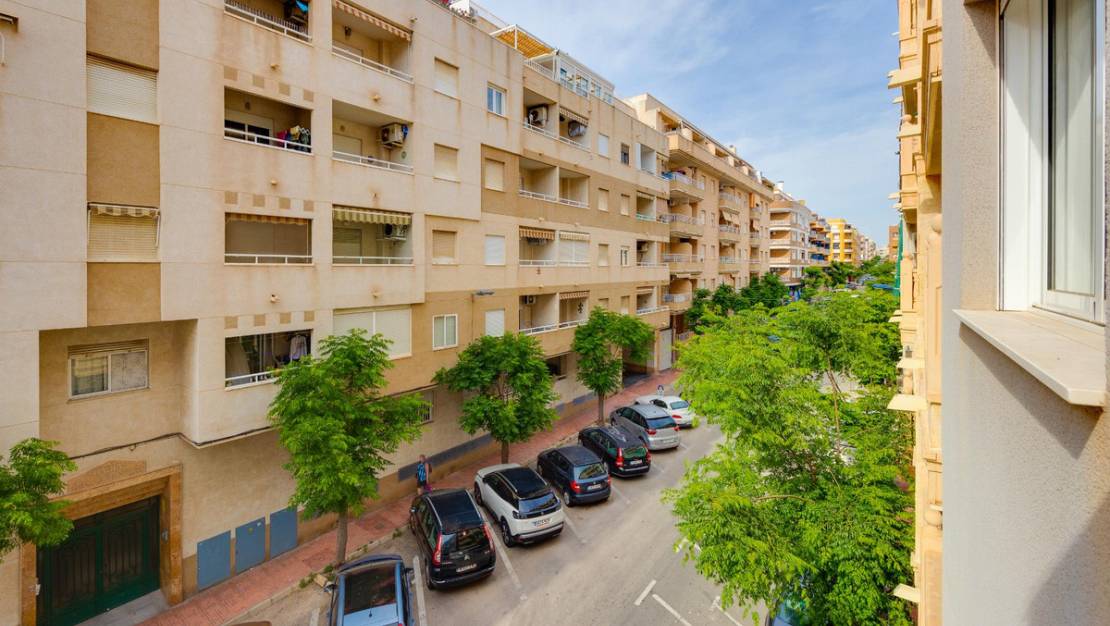 Venta - Apartment - Torrevieja - Torrevieja Centro