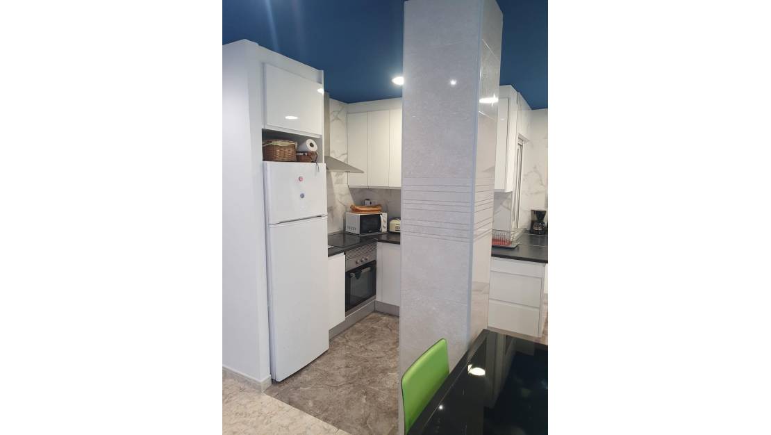 Venta - Apartment - Torrevieja - Torrevieja Centro