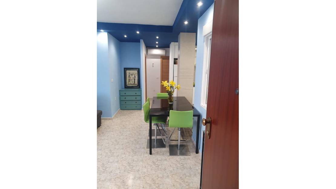 Venta - Apartment - Torrevieja - Torrevieja Centro