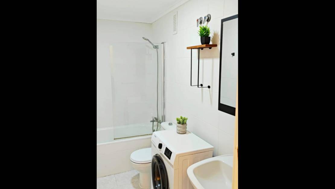 Venta - Apartment - Torrevieja - Torrevieja Centro