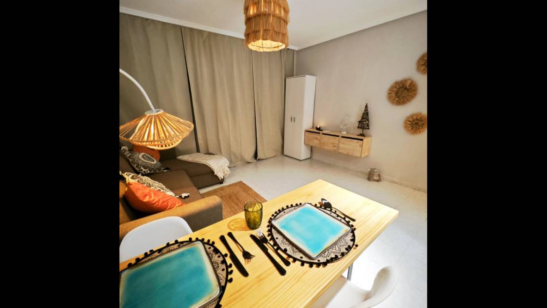 Venta - Apartment - Torrevieja - Torrevieja Centro