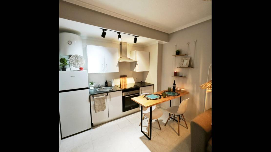 Venta - Apartment - Torrevieja - Torrevieja Centro