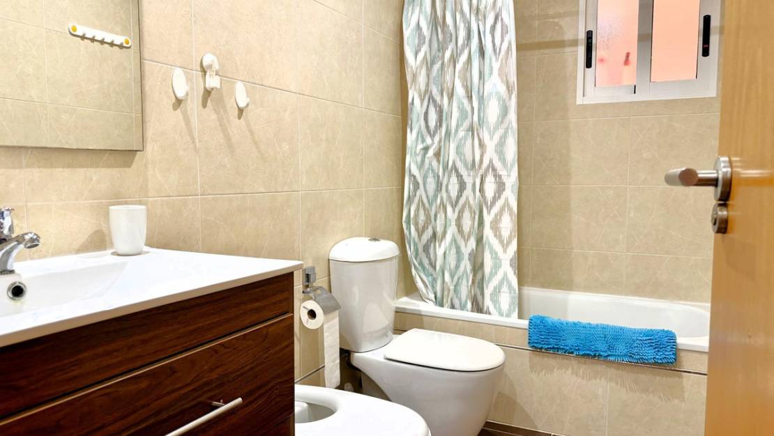 Venta - Apartment - Torrevieja - Torrevieja Centro