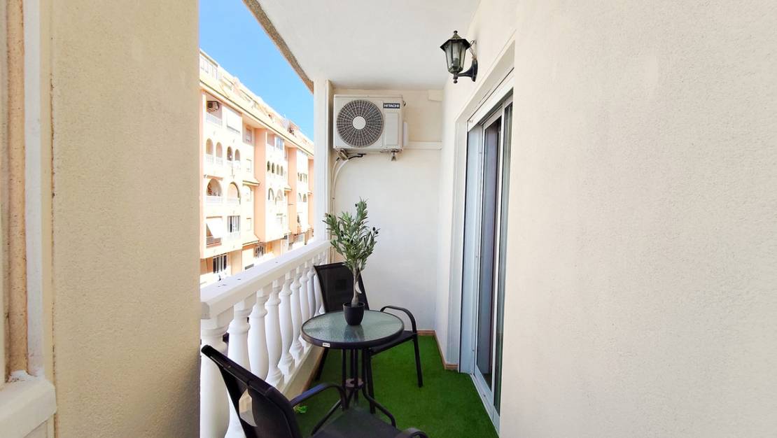 Venta - Apartment - Torrevieja - Torrevieja Centro