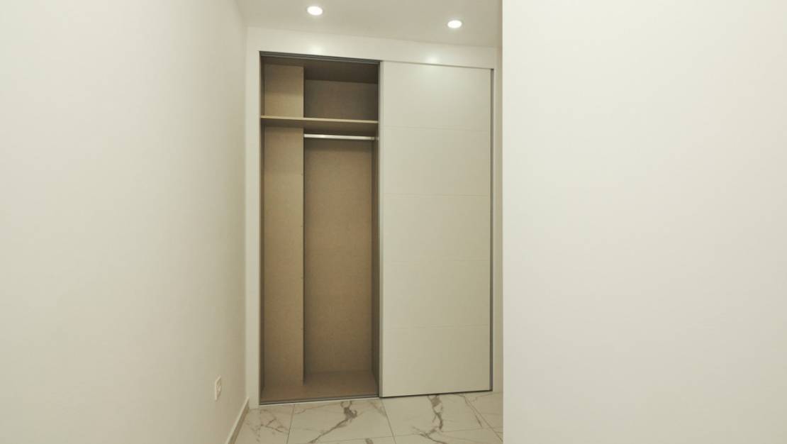 Venta - Apartment - Torrevieja - Torrevieja Centro