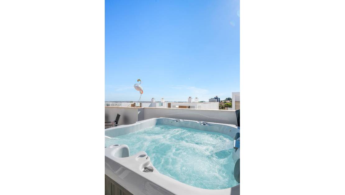 Venta - Apartment - Torrevieja - Torrevieja Centro