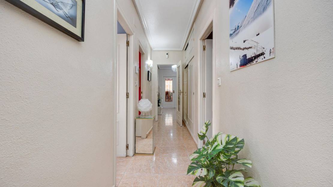 Venta - Apartment - Torrevieja - Torrevieja Centro