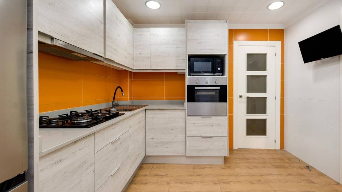 Venta - Apartment - Torrevieja - Torrevieja Centro