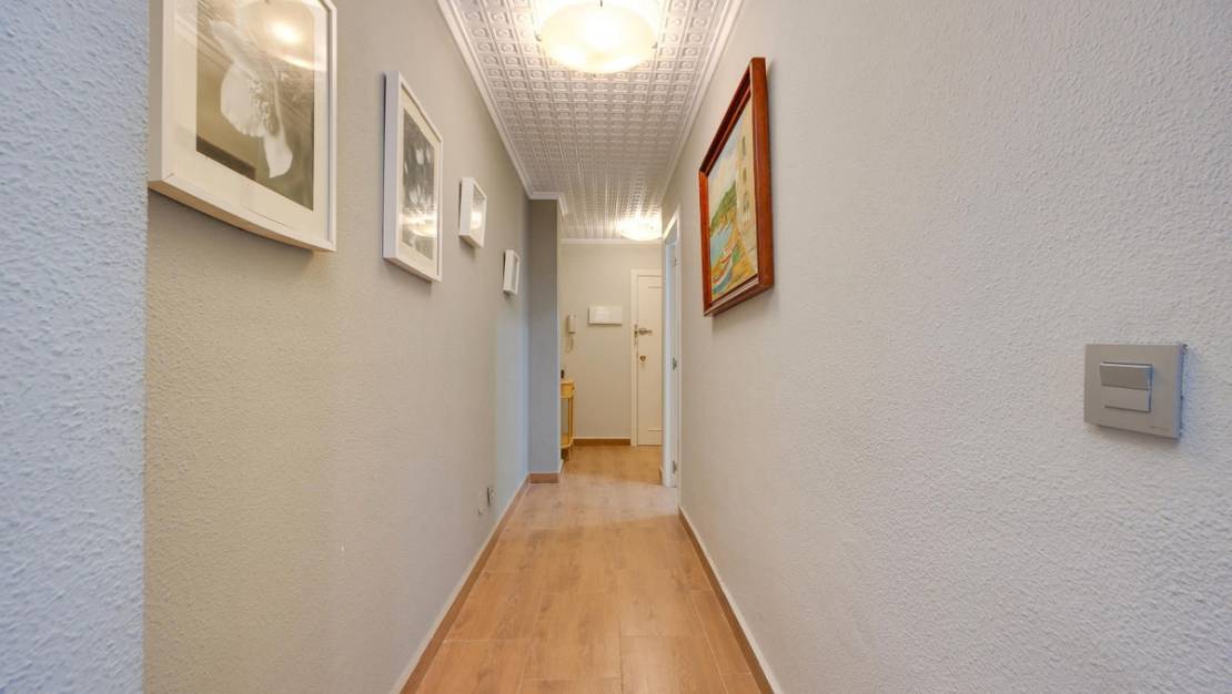 Venta - Apartment - Torrevieja - Torrevieja Centro