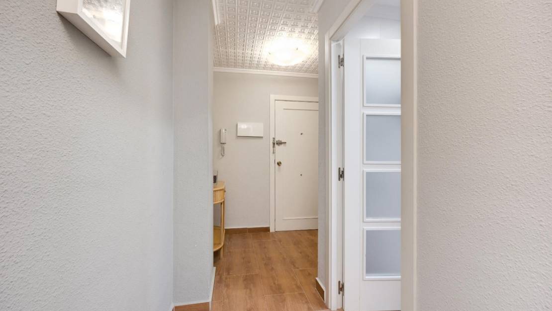 Venta - Apartment - Torrevieja - Torrevieja Centro