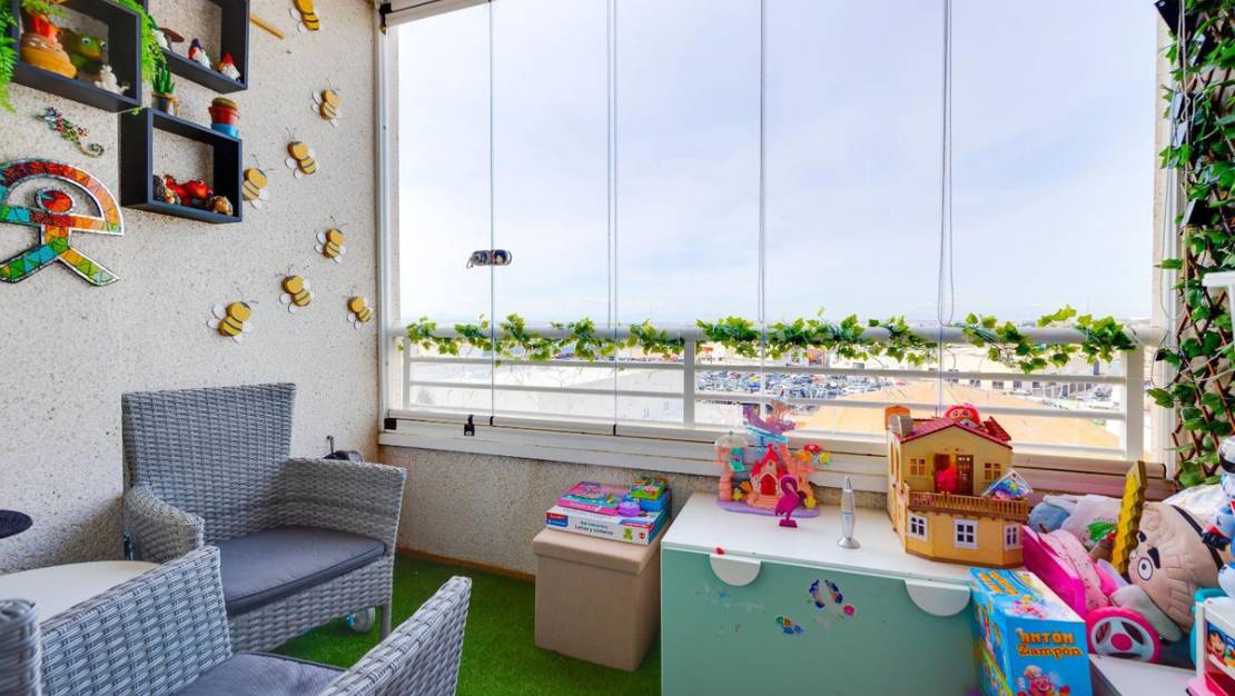 Venta - Apartment - Torrevieja - Torrevieja Centro