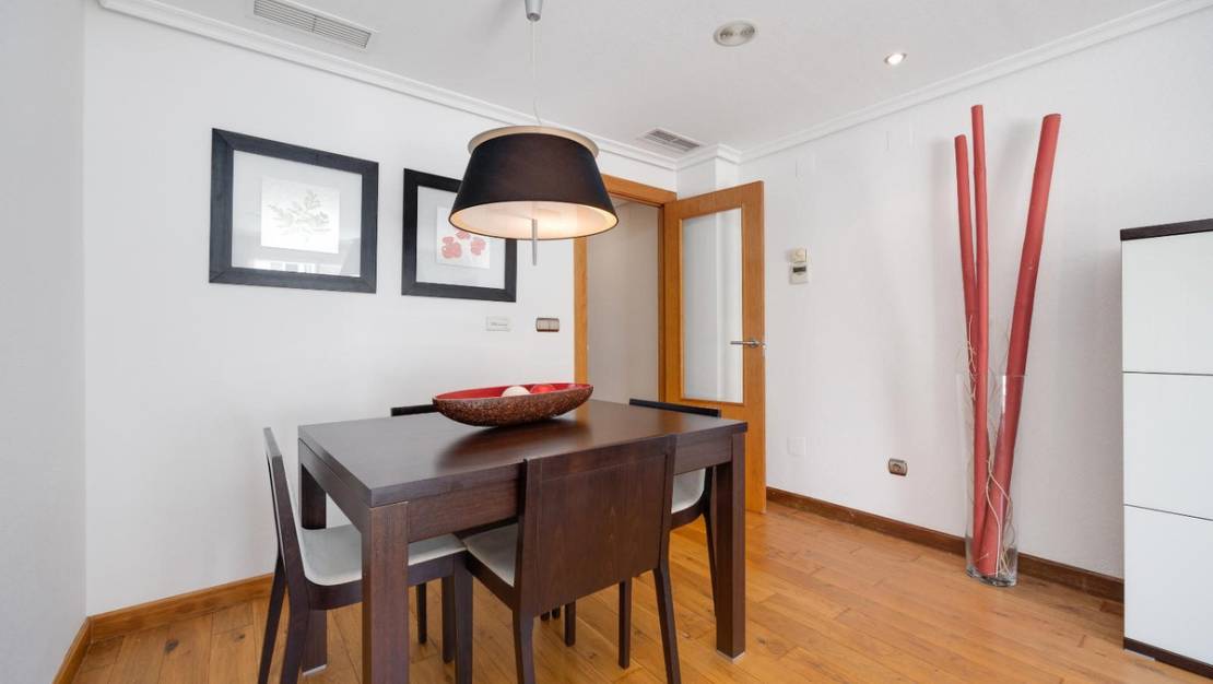 Venta - Apartment - Torrevieja - Torrevieja Centro
